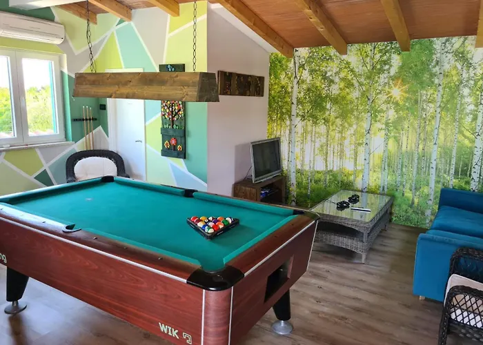 Tanga Villa