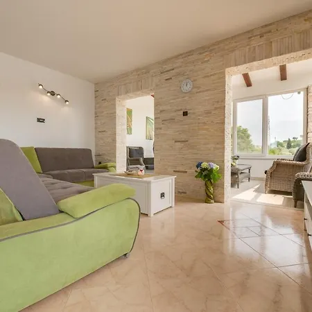 וילה Tanga רוביני