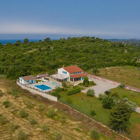 Tanga Villa